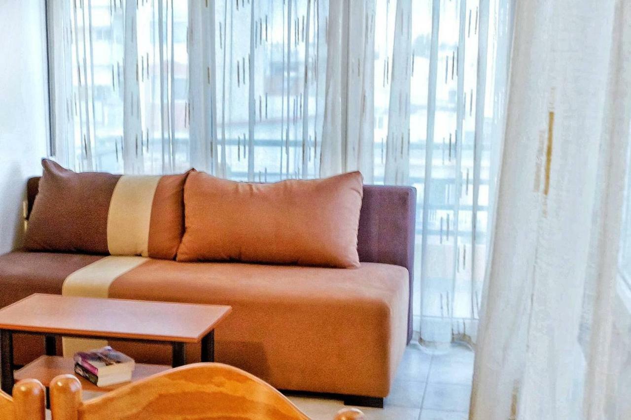 Nice & Quiet Apartment In Best Area Alexandroupoli Exterior photo